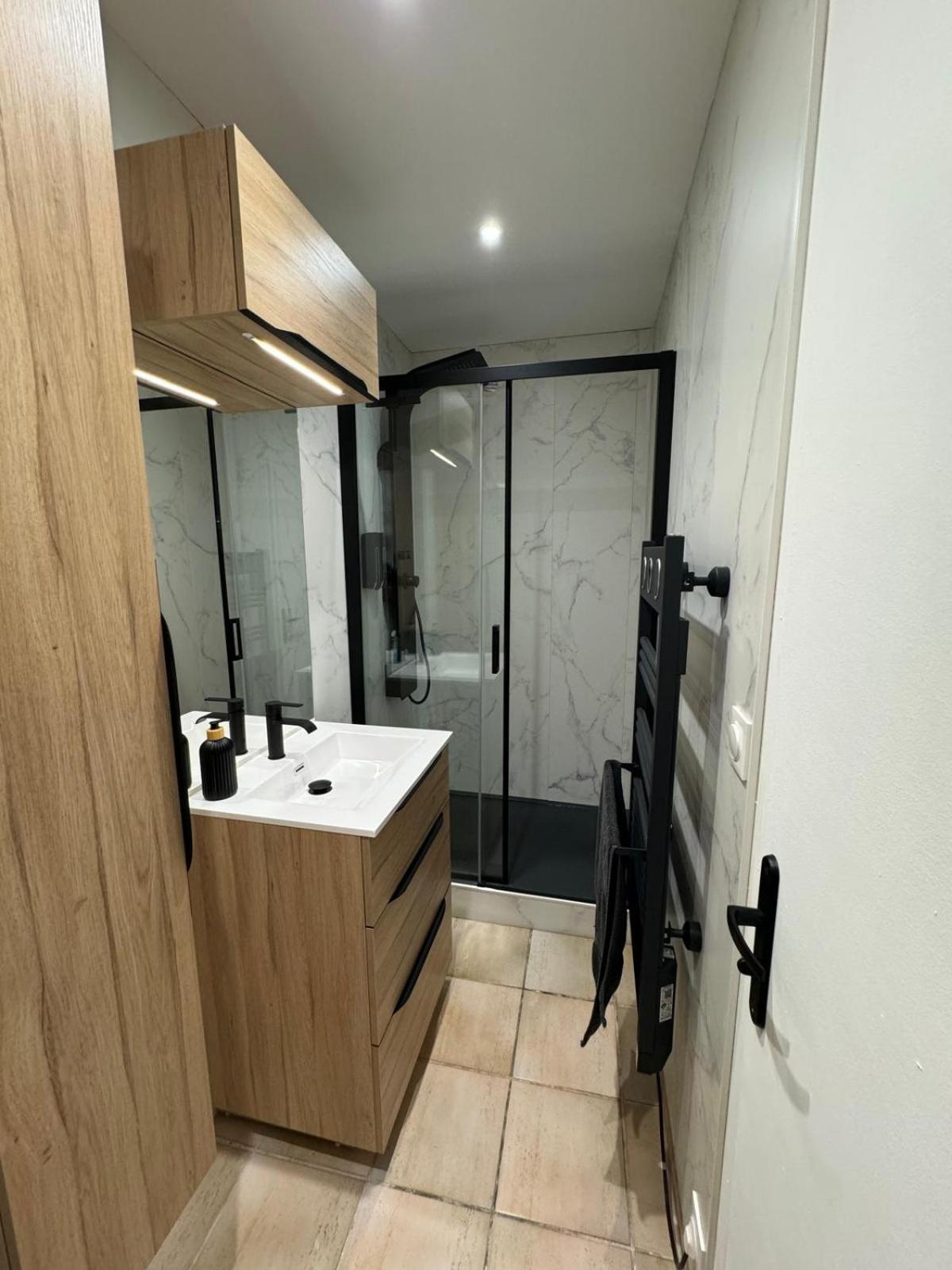 Charmant Appartement En Hypercentre De Castelnaudary Esterno foto